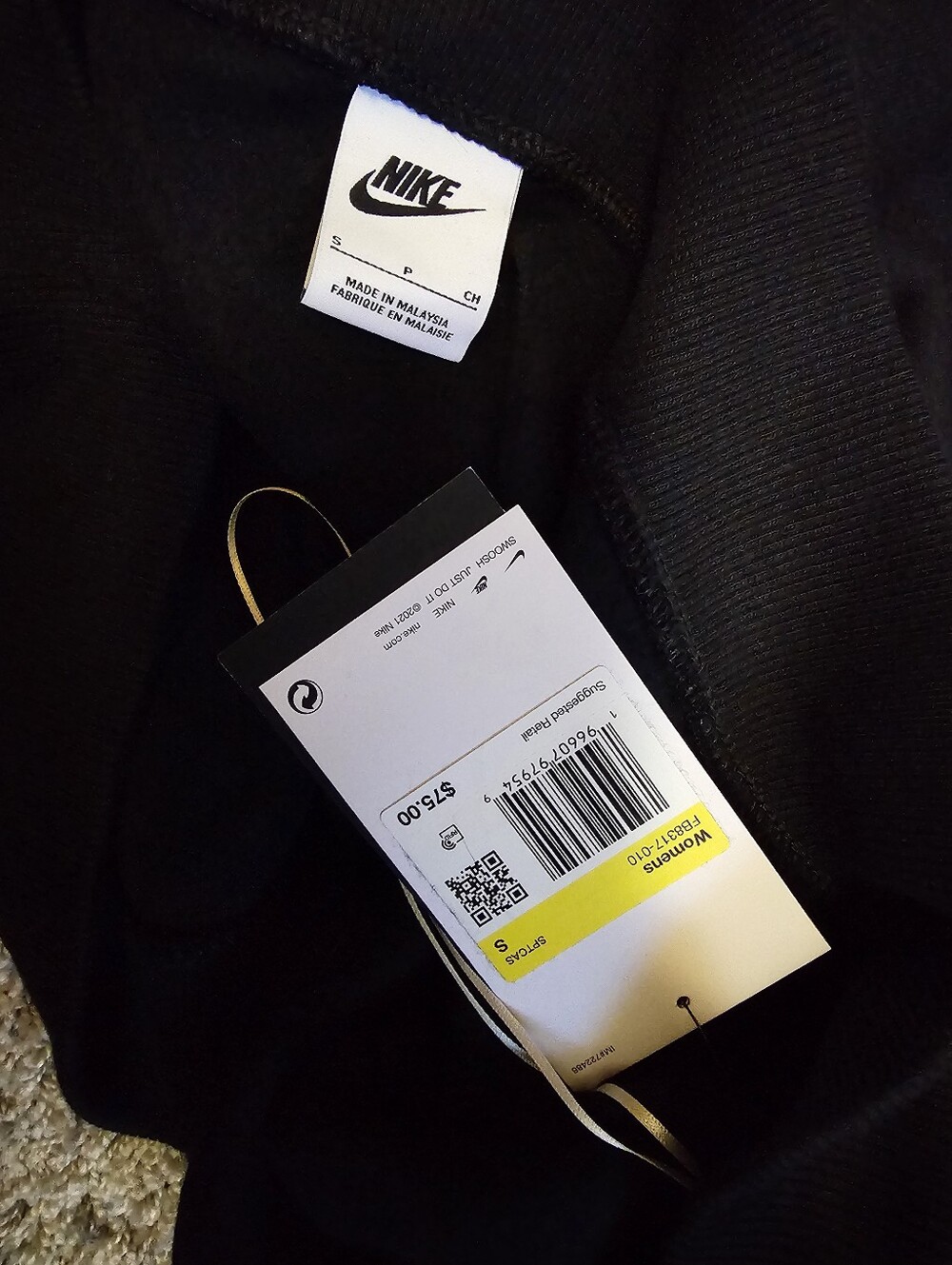 Nike Vneck Sweatshirt Sz S Nwt - Picture 3 of 3